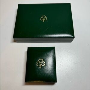 Very nice matching jewelry boxes!